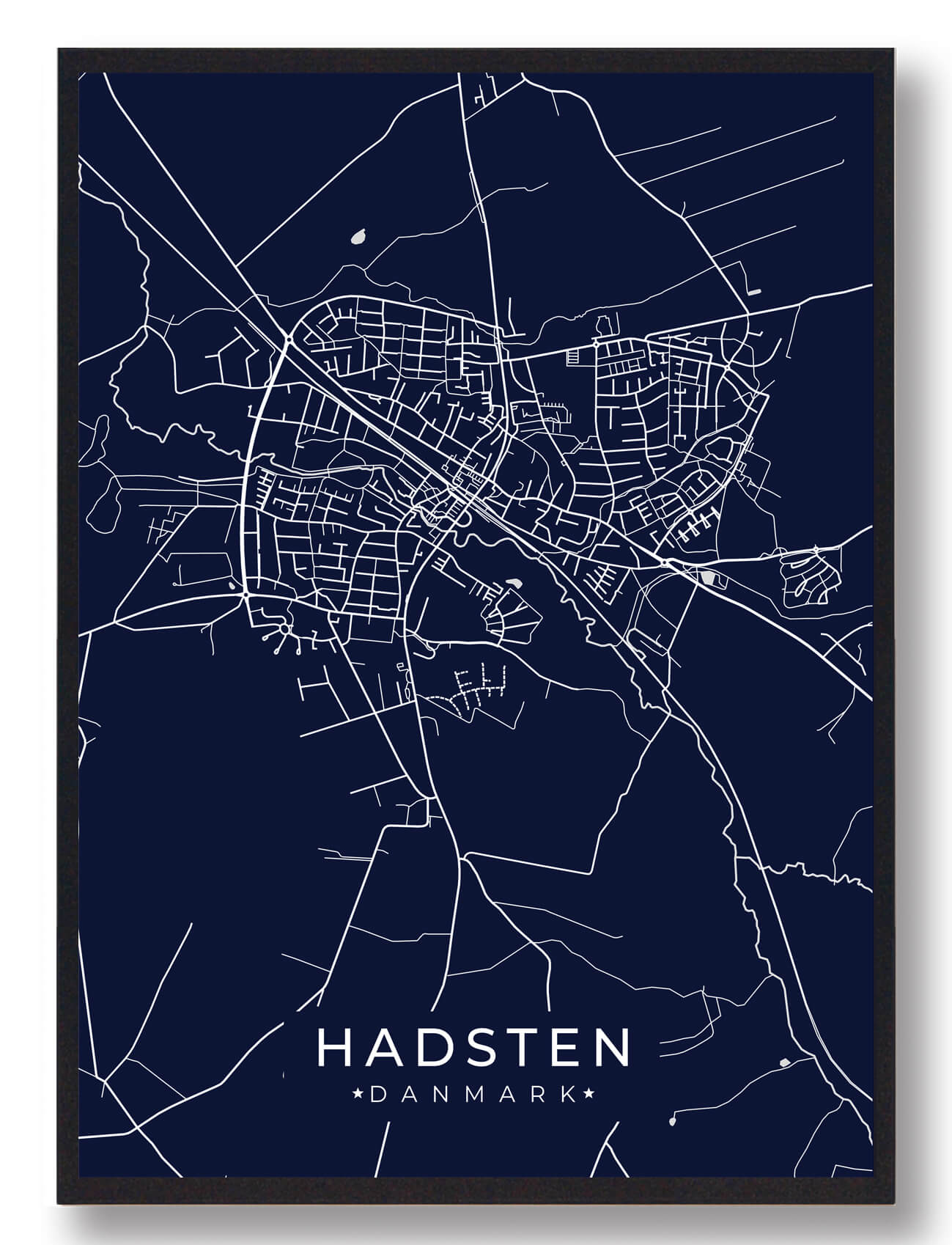 Hadsten Plakat Mørkeblå  Størrelse:   15x21cm  A5